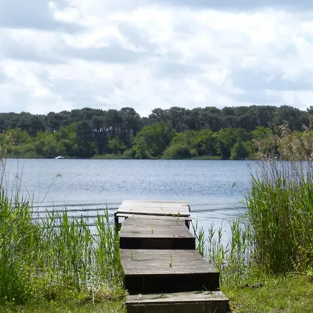 Pitchounette Canaulaise 3ch 8p Holiday home Lacanau