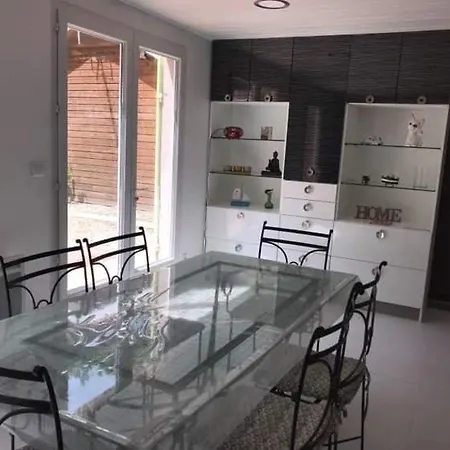 Holiday home Pitchounette Canaulaise 3ch 8p Lacanau