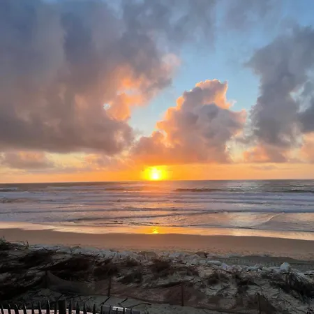Pitchounette Canaulaise 3ch 8p Holiday home *