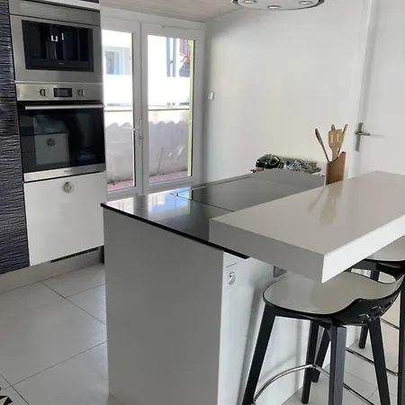Pitchounette Canaulaise 3ch 8p Holiday home *